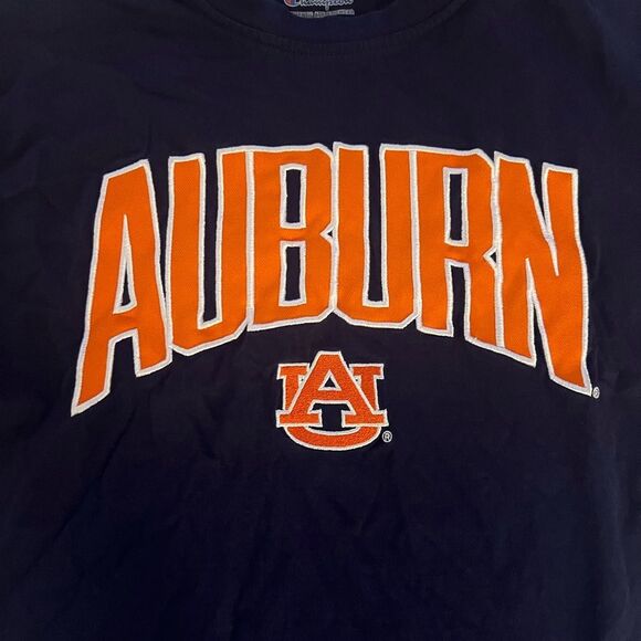 NWOT Champion Auburn Embroidered T-shirt Sz M - Picture 2 of 5